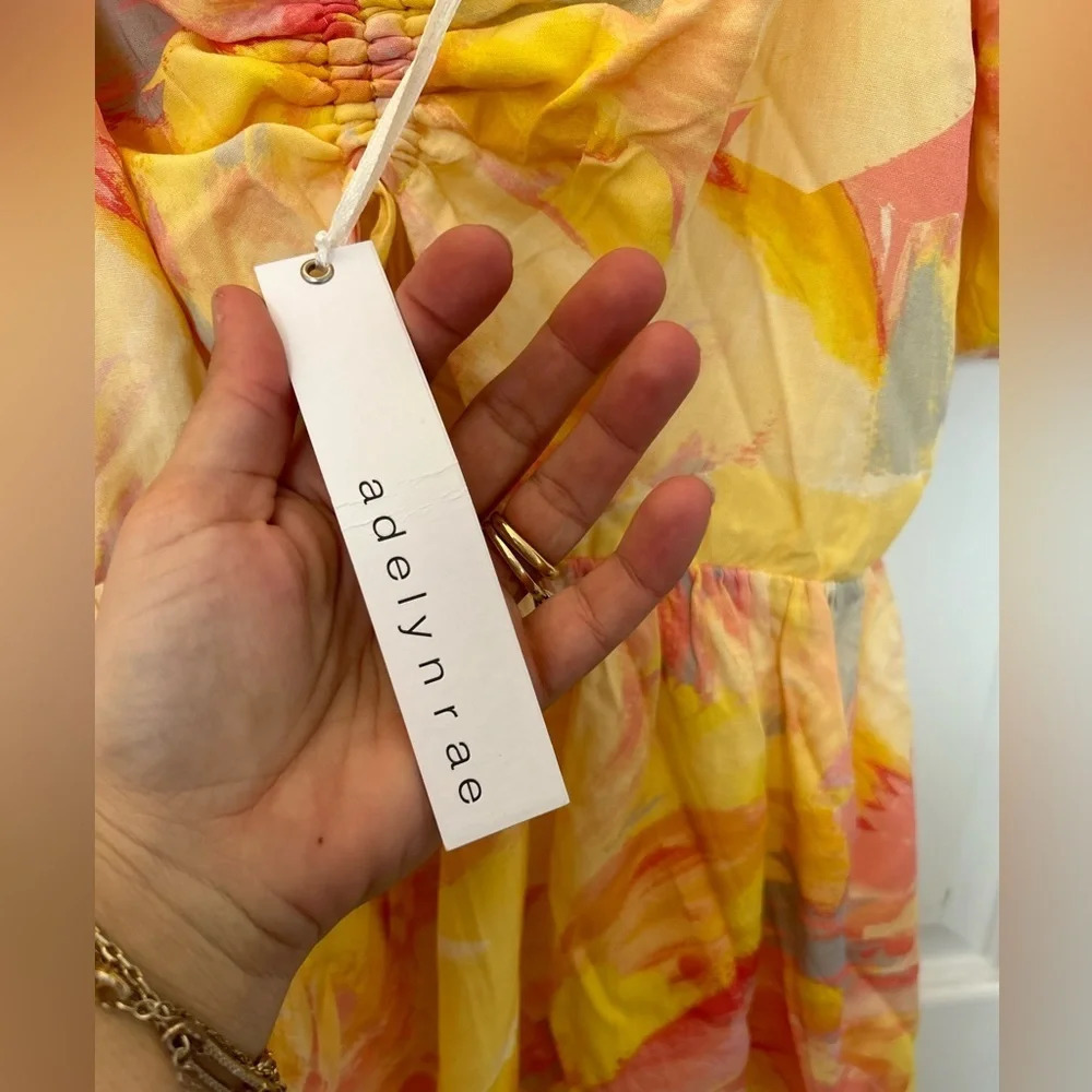 Adelyn Rae Yellow Dress Size M - Picture 3 of 4